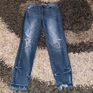 Kancan Signature Jeans Skinny Stretch Size 27 inseam 27 good cond